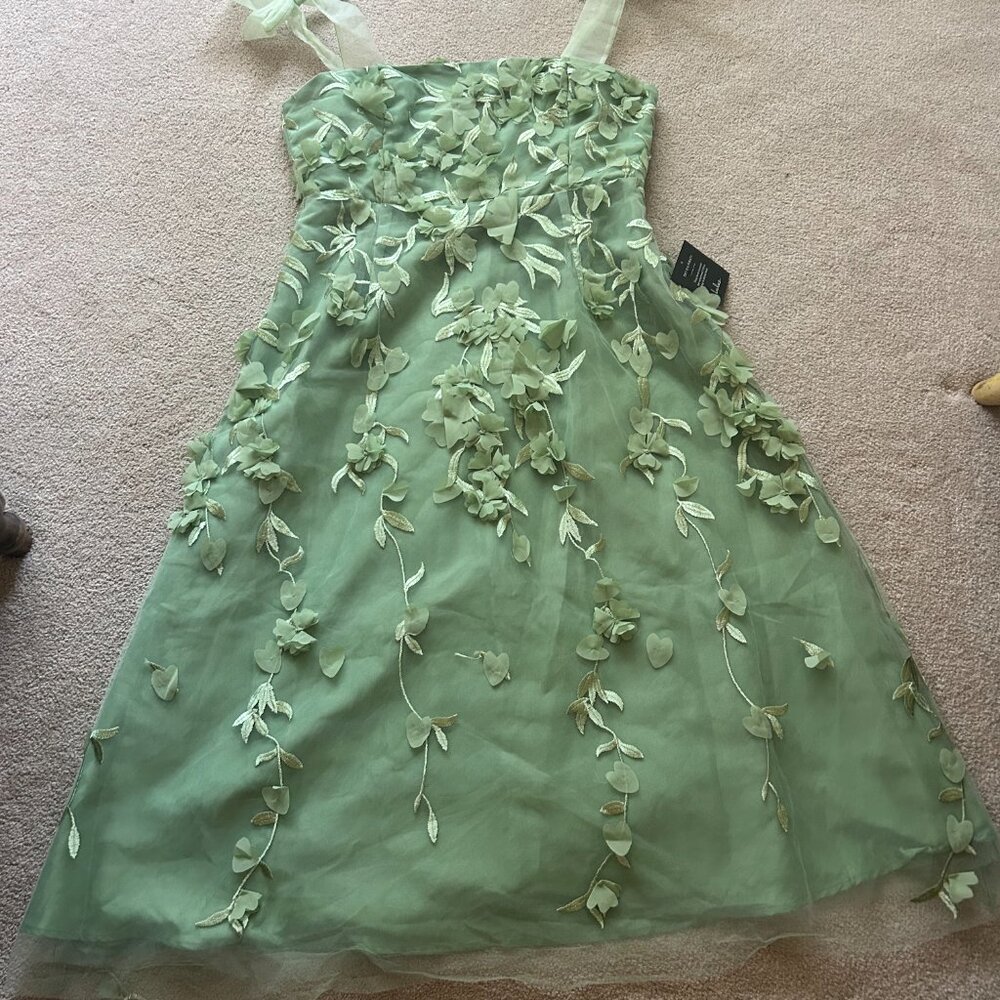 Lulus Effortlessly Sweet Sage Tulle 3d Floral Tie-strap Midi Dress Green - Picture 2 of 2